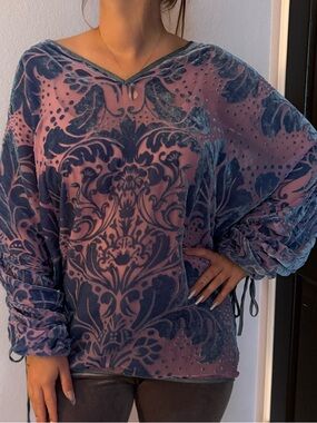 Free People Pink and Blue Velvet Burnout V-Neck Top new never worn